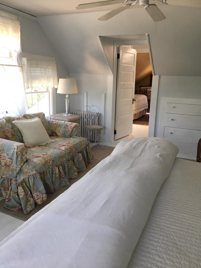 Mainstay Bed And Breakfast Southampton Esterno foto